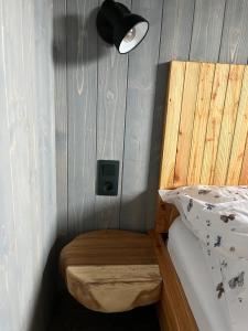 Pension U Stříbrného Jelena - Tiny House客房内的一张或多张床位