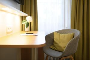 Posezení v ubytování Hotel Hiller in Abstatt