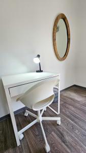 Imagem da galeria de The Lemon Tree Hostel em Larnaka