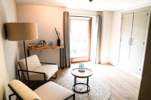 Un lugar para sentarse en Intrepid Hotel Rural - Adults Only