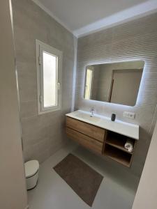 Kúpeľňa v ubytovaní ALCALA Perfect Stay by Sunkeyrents