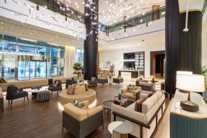 Posezení v ubytování Amwaj Rotana, Jumeirah Beach - Dubai