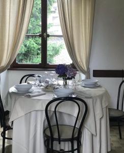 Fotografie z fotogalerie ubytování Hotel Monte Mazzoccone v destinaci Quarna Sopra