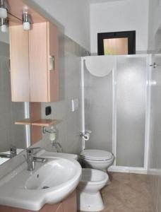 Koupelna v ubytování B&B La Zudrea