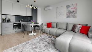 Χώρος καθιστικού στο Lion Apartments - Neapol II Premium Apartments with Parking in the Center of Gdańsk