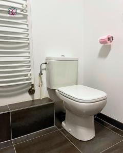 Een badkamer bij Le trendy - Strasbourg