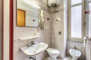 Bagno di Hotel Altavilla 9