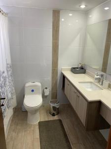 Bagno di Departamentos Mednav Montemar & Spa