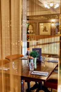 Hotel Cromwell Stevenage餐厅或其他用餐的地方