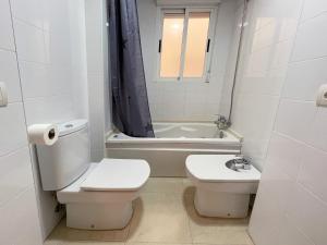 Koupelna v ubytování Apartamentos Los Almendros 3000