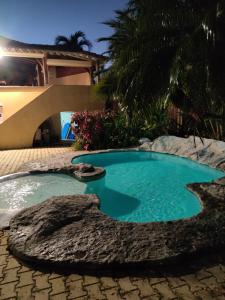 Piscina di 45 Villa la Cherry bord de mer o nelle vicinanze