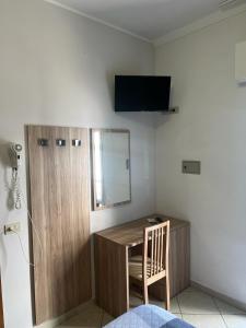 TV a/nebo společenská místnost v ubytování Hotel Blue Ribbon