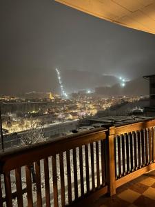 Nespecifikovaný výhled na hory nebo výhled na hory při pohledu z apartmánu