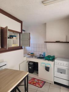 Η κουζίνα ή μικρή κουζίνα στο Appartement 5 pièces à 15 minutes du lac du Der
