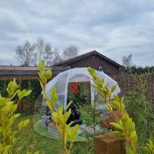 Φωτογραφία από το άλμπουμ του Bespoke Holiday Home With Private Pool And Hot Tub, Sleeps 8 Ref 34073P σε Kings Lynn +32 φωτογραφίες