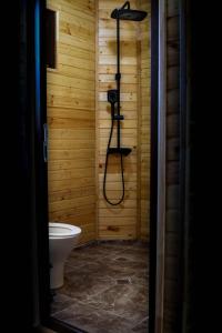 Koupelna v ubytování Cottage AISI / კოტეჯი აისი