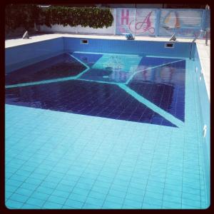 Bazén v ubytování Hotel Atlantic nebo v jeho okolí