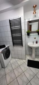 Fotografia z galérie ubytovania Quiet Basement Apartment v Poznani