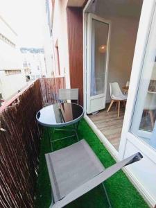 Patio nebo venkovní prostory v ubytování Joli T3 Cosy Netty proche Centre-Ville