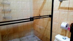 Koupelna v ubytování Apartamentos Morpho CR 2 + 7 fotografií