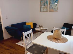 Posedenie v ubytovaní Lauro Apartment + 14 fotografií