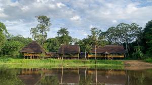 Naturlandskabet i nærheden af lodgen