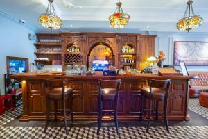 Khu vực lounge/bar tại Di lusso Boutique Hotel Riverside Danang