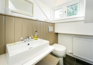 Et badeværelse på Morannedd + 14 billeder