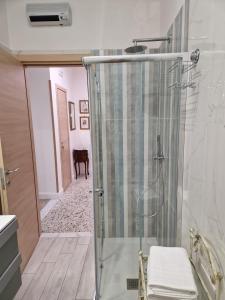 Ένα μπάνιο στο Domus Pompeii +64 φωτογραφίες