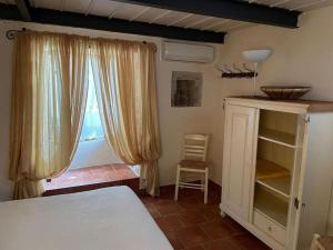 Φωτογραφία από το άλμπουμ του Vincenzo’s Room in a tower/ Brown στο Λεωνίδιο