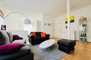 Kuchyň nebo kuchyňský kout v ubytování Großes und helles Innenstadt Apartment - Ferienwohnung