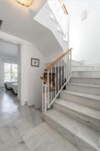 Fotografie z fotogalerie ubytování Luxury 3 Bed Townhouse in Puerto Banus Marbella v destinaci Marbella