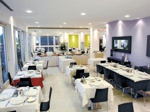 TV a/nebo společenská místnost v ubytování GFH - Hotel Ruhig