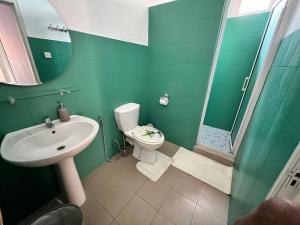 Koupelna v ubytování Eden Villa + 37 fotografií