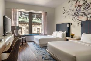 Cama ou camas em um quarto em Hyatt Centric Wall Street New York
