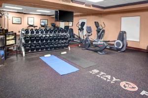 Fitness centrum a/nebo fitness zařízení v ubytování Hyatt House Parsippany East