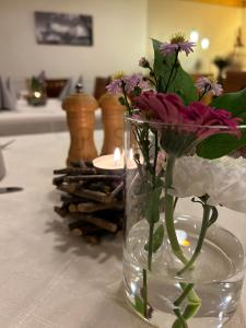 Fotografie z fotogalerie ubytování Hotel Gasthof Zur Post v destinaci Königstein in der Oberpfalz