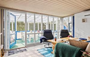 Bazén v ubytování 2 Bedroom Gorgeous Home In Hadsund nebo v jeho okolí