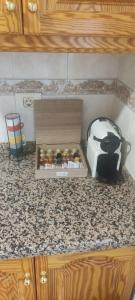 Kuchyň nebo kuchyňský kout v ubytování THREE BEDROOM APARTAMENT NEAR SANTA CRUz 1A