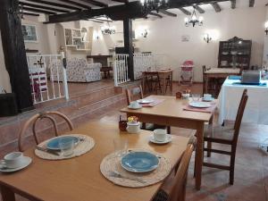 Restauracja lub miejsce do jedzenia w obiekcie Urrezko Ametsa