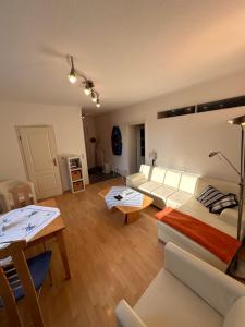 Posezení v ubytování Hotel-Pension Haus Hubertus
