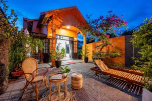 Κήπος έξω από το Alana Homestay Hoi An