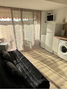 Χώρος καθιστικού στο Appartement les pieds dans l’eau !