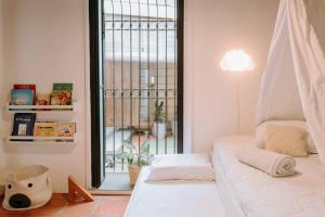 RN Villa - San Benito客房内的一张或多张床位