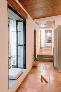 RN Villa - San Benito客房内的一张或多张床位