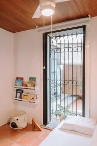 RN Villa - San Benito客房内的一张或多张床位