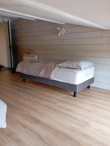 Postel nebo postele na pokoji v ubytování Le gîte du Galou