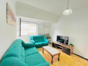 A television and/or entertainment centre at Centro Ciudad apartamento entero