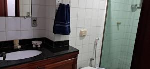 Ένα μπάνιο στο Apto na Prainha a 4 minutos da Praia +29 φωτογραφίες