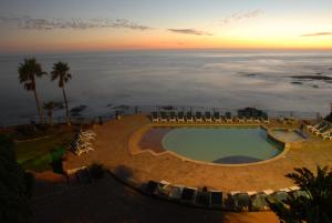 Bazén v ubytování Las Rocas Resort & Spa nebo v jeho okolí